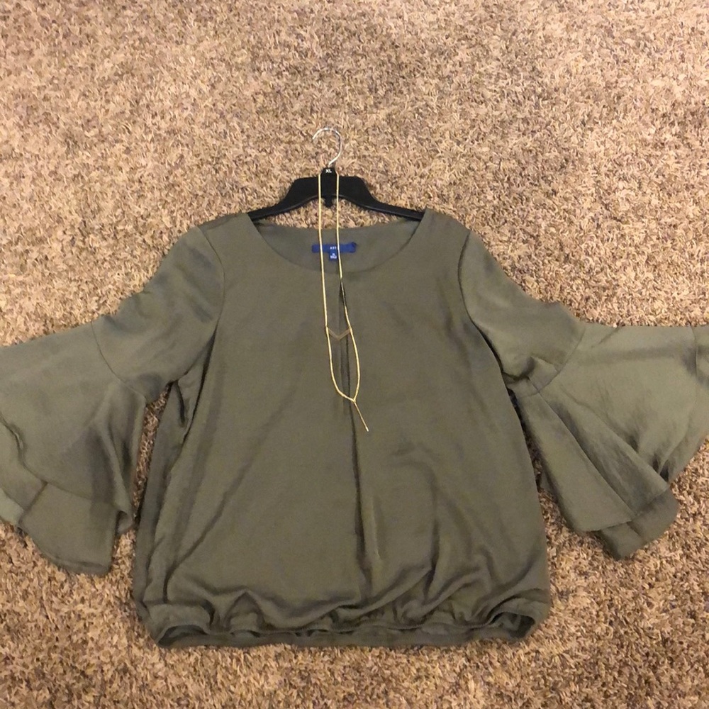 Apt 9 olive green dress shirt.